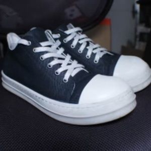 Rick Ownes dark dark shadow